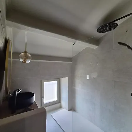 Gide Apartment *